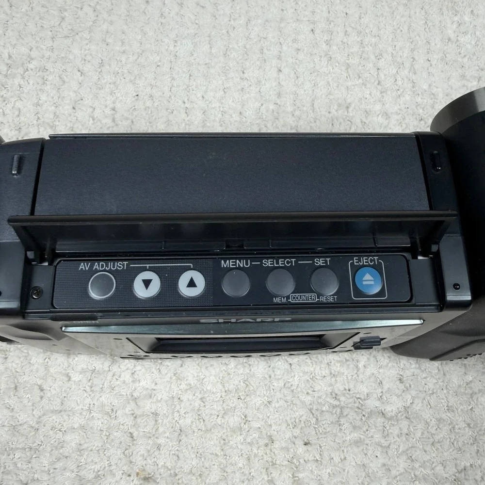 Sharp Viewcam VL-E35U 8mm LCD Camcorder Zoom 8 Hi-Fi Monaural with Box Manual